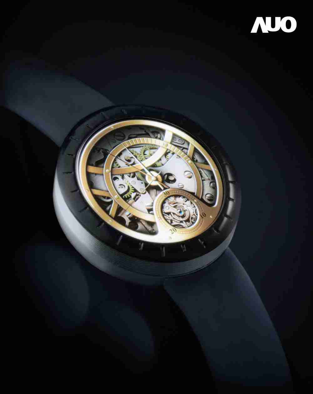 巨星国际跨域整合Micro LED产业链，，，，领先布局完整智能显示生态圈，，，，推出1.39吋商品化的智慧手表，，，正式迈向量产元年